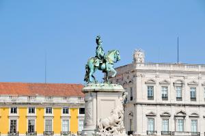 Lissabon und Madeira - Weiße Stadt und Blumeninsel Lissabon und Madeira - Weiße Stadt und Blumeninsel
